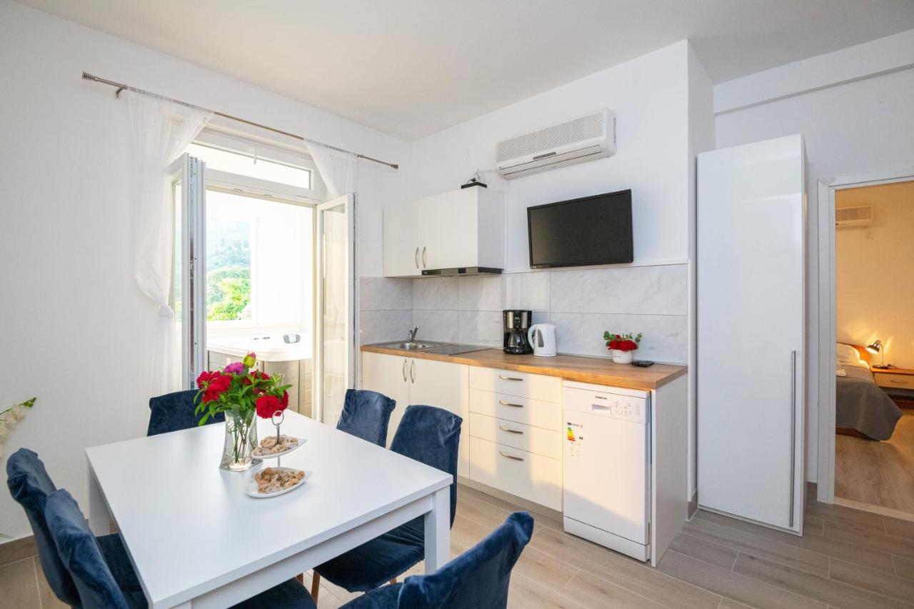 Apartments Dubelj Komolac Eksteriør bilde